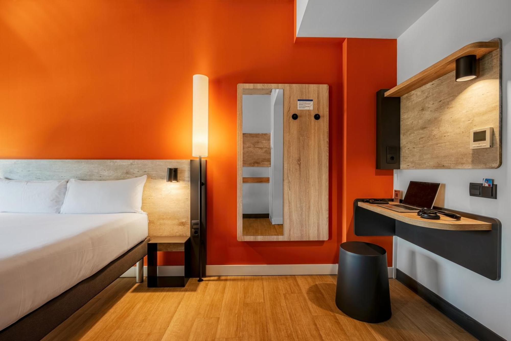 Ibis Budget Aeropuerto Hotel *