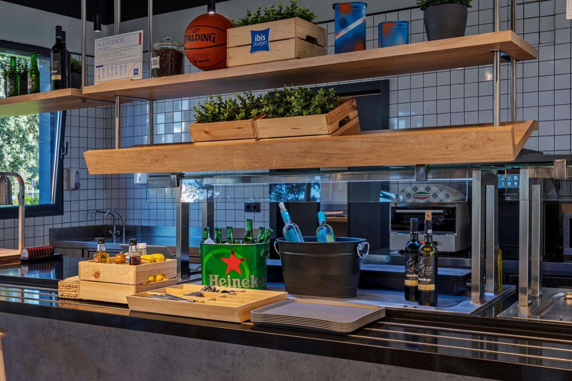 Ibis Budget Aeropuerto * Madrid